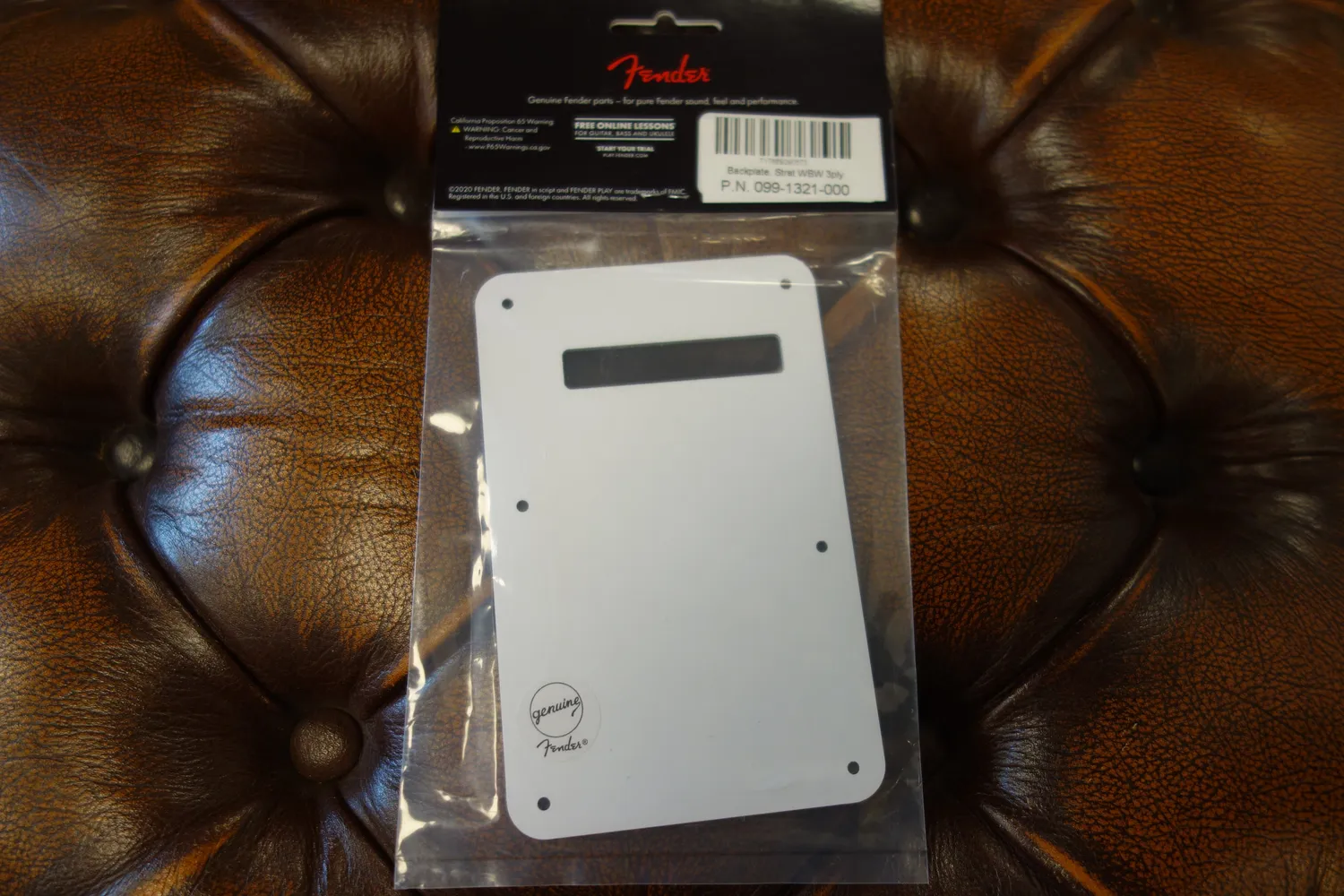 Fender Stratocaster backplate wit 3-laags tremolodeksel