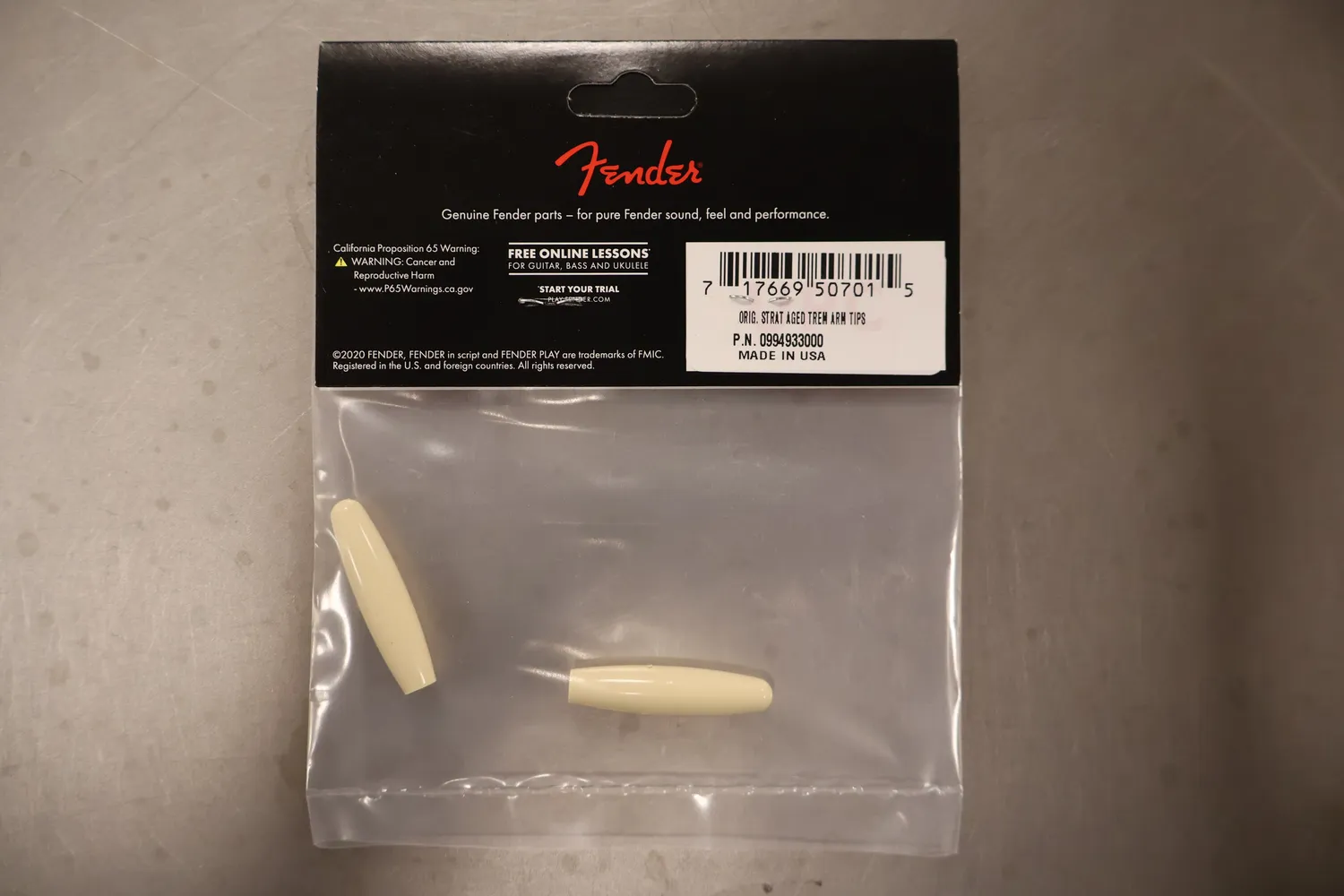 Fender Stratocaster tremolo arm tips aged white 2 stuks