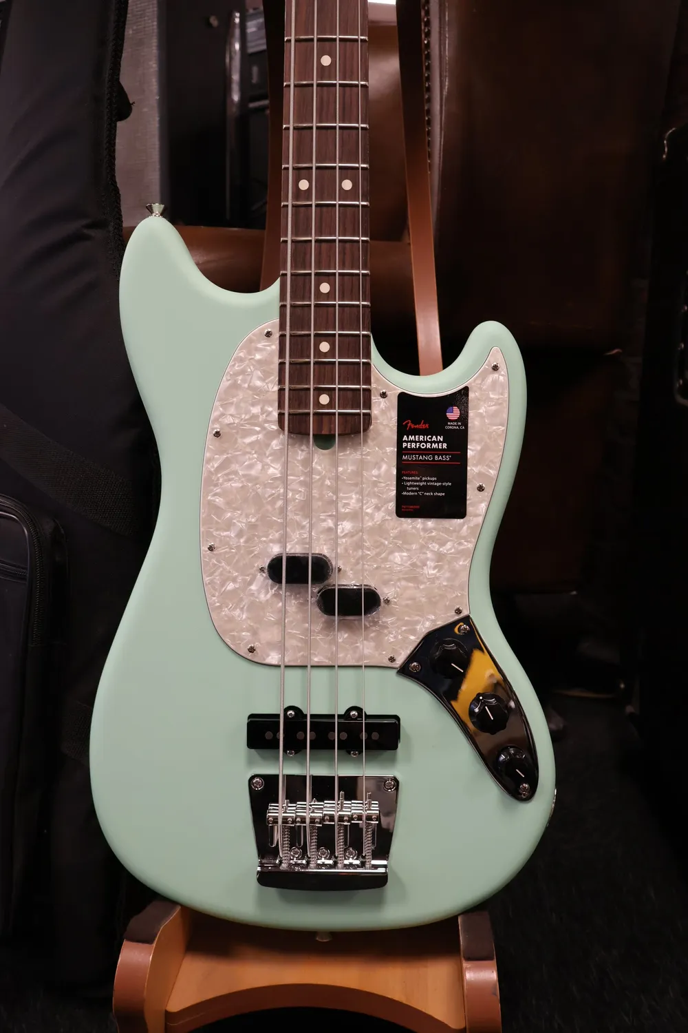 Fender American Performer Mustang basgitaar Surf Green