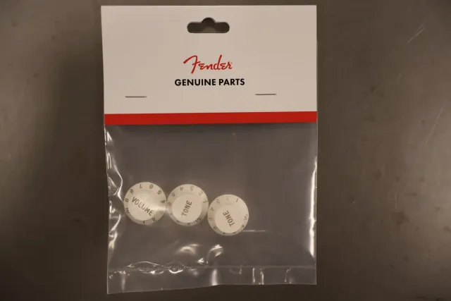Fender Stratocaster gitaarknoppen parchment set 3 stuks